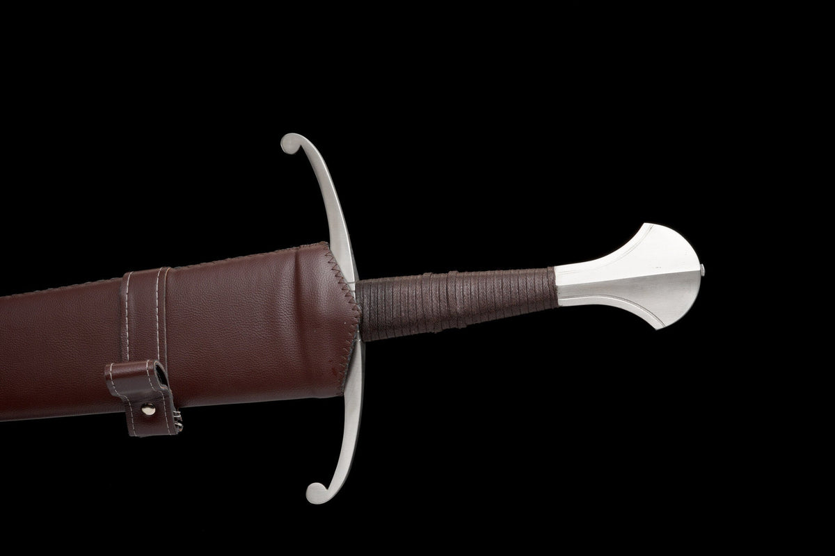 Oak Heart Long Sword – Broad 60Si2CrA Spring Steel Blade – view 15