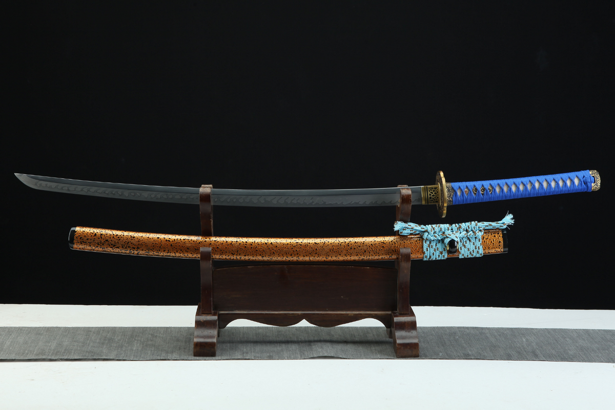 Kikumon Katana 菊紋 – 1095 Steel, Claw Hamon, Gilded Copper – view 1