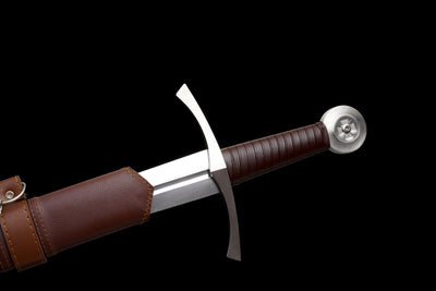 Iron Crown Longsword – Knightly Arming Sword – view 16