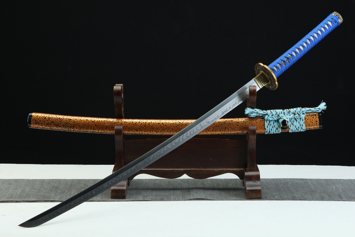 Kikumon Katana 菊紋 – 1095 Steel, Claw Hamon, Gilded Copper – view 3