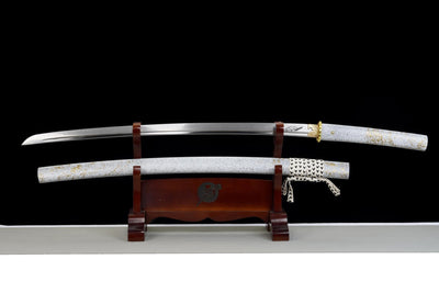 Ghost of Yōtei-Inspired Katana, Golden Dawn – view 1