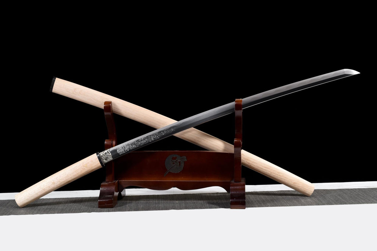 Katana Arashi-kage 嵐影の刀 – Damascus Steel, Mirror Polish – view 1