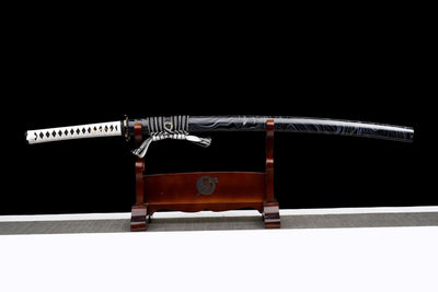 Kurochō 黒蝶 Katana – Black Butterfly, Engraved Black Blade – view 2