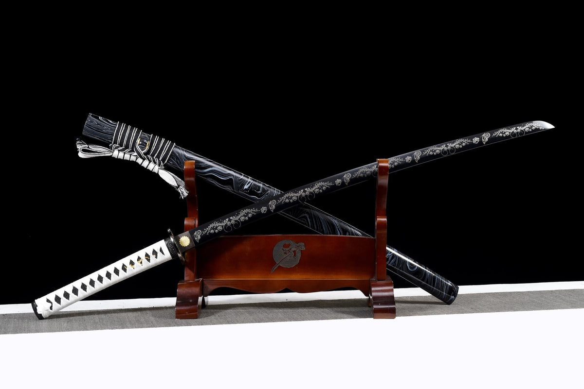 Kurochō 黒蝶 Katana – Black Butterfly, Engraved Black Blade – view 3