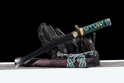 Ryokurin Tanto 緑林 – Hand-Forged T10 Steel, Emerald Grove – view 1