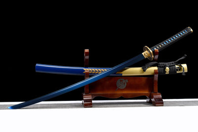 Kinmon 金紋 Katana – 1060 Steel, Blue Finish, Gold Saya – view 10