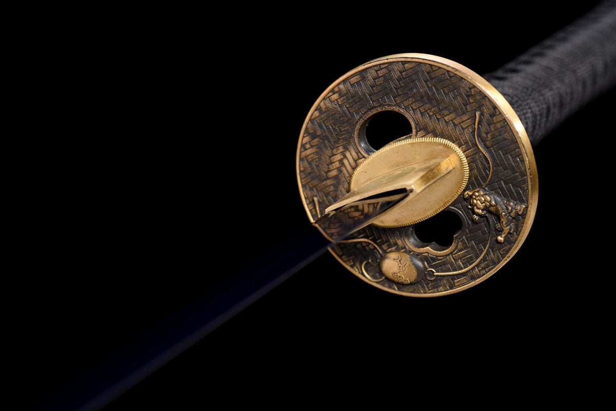 Kinmon 金紋 Katana – 1060 Steel, Blue Finish, Gold Saya – view 7