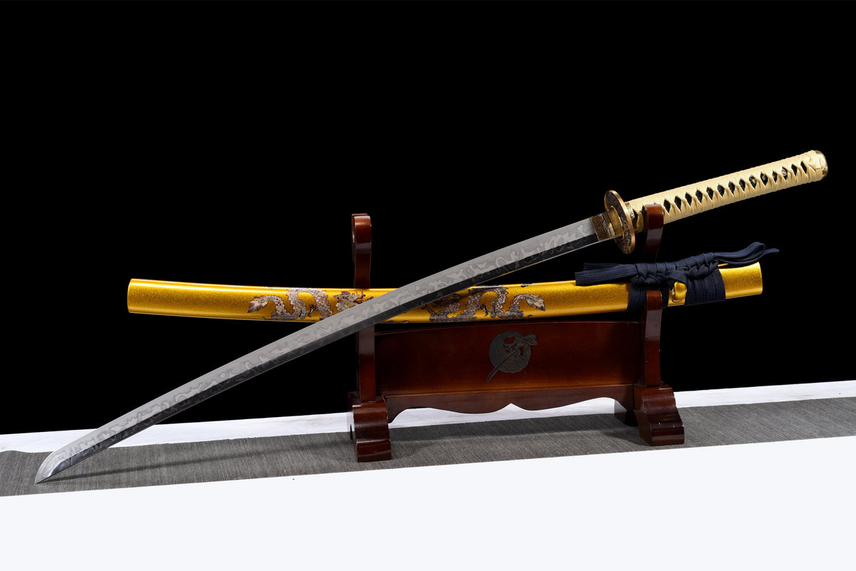 Kogane Ryu 黄金龍 Katana — T10 Steel, Golden Dragon Saya – view 3