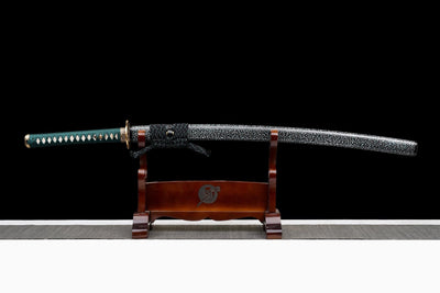 Suirantō 翠嵐刀 Katana — Damascus Steel, Jade Green Ito – view 2