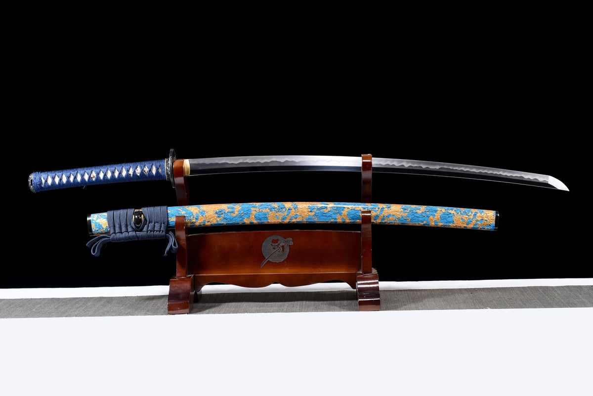 Ryu no Kiba 龍の牙 Katana – Fang of the Dragon, Blue & Gold Saya – view 2