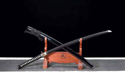 Tsuyo 強 Katana – T10 Carbon Steel, Black Saya, Brass Tsuba – view 2