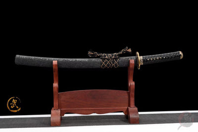 Ryu 竜 Wakizashi – Red Damascus Steel – view 2