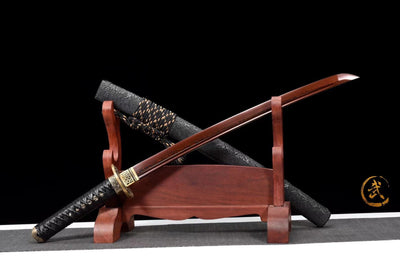 Ryu 竜 Wakizashi – Red Damascus Steel – view 3