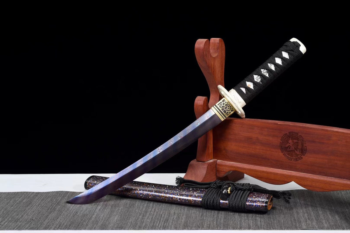 Ginga 銀河 Tanto – Blue-Tinted Damascus Steel – view 1