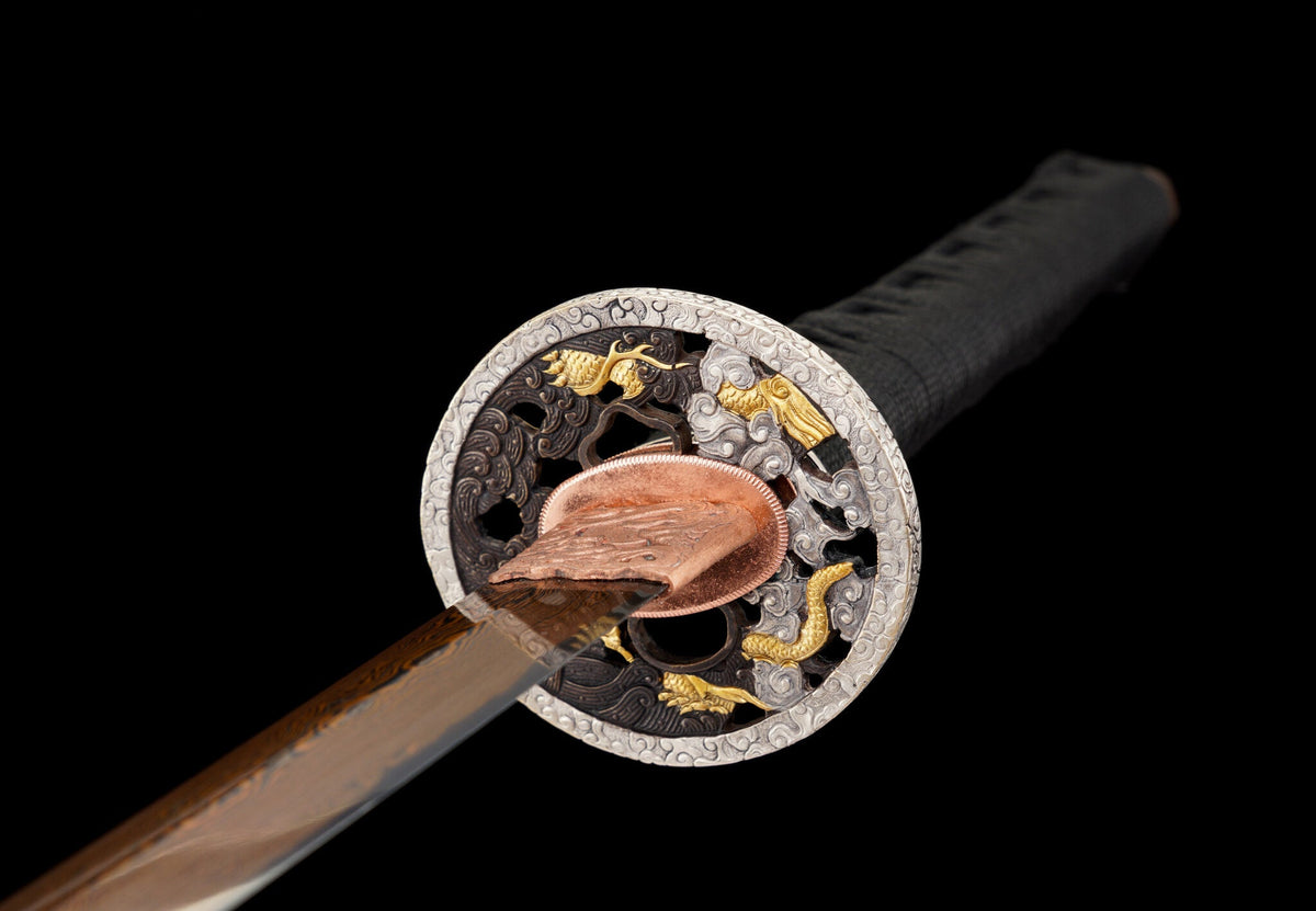 Guren 紅蓮 Katana – San-Mai "Red Roast" Blade – view 13