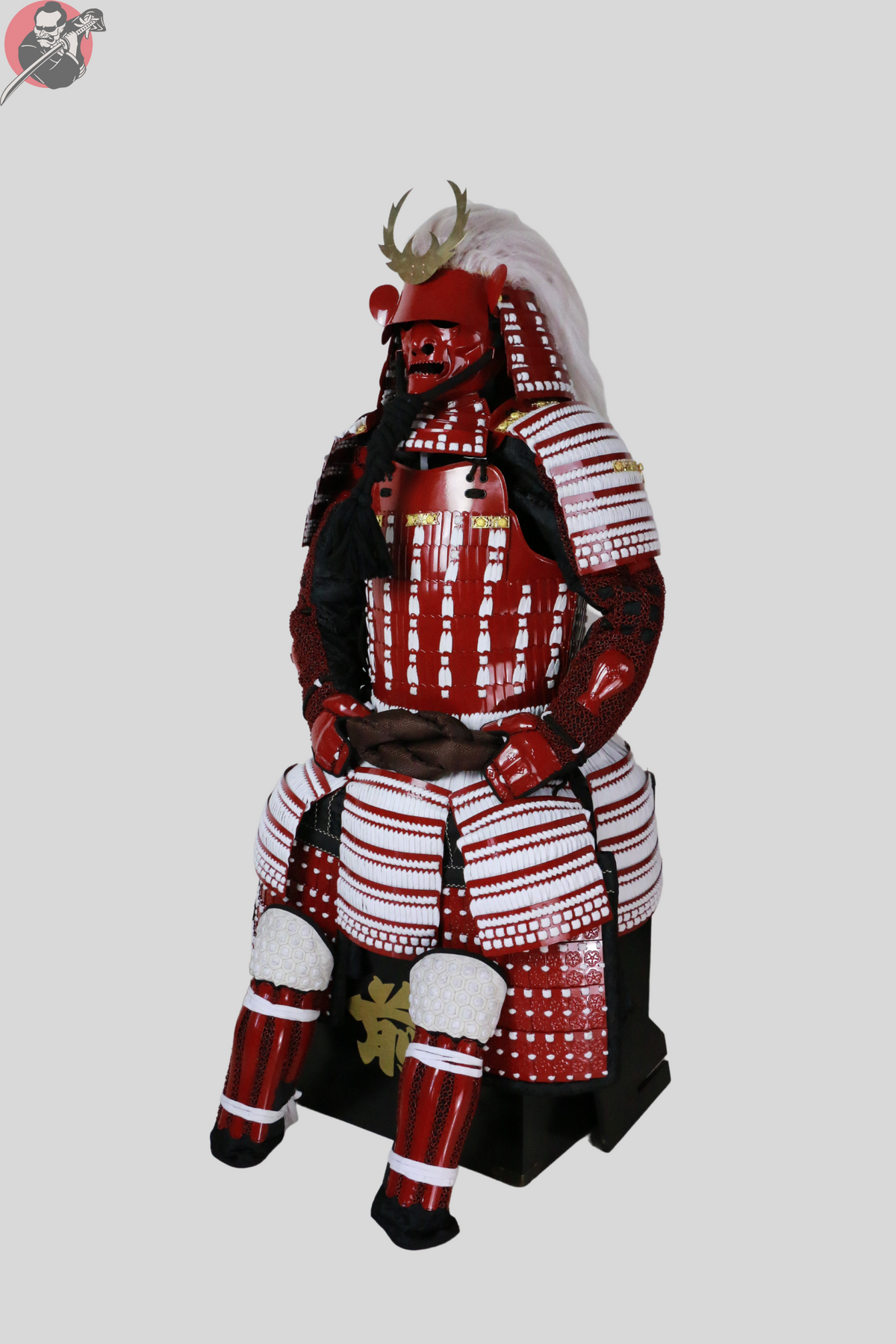 Aka Samurai Armour – Red Metal Kabuto, Menpo and Do – view 3