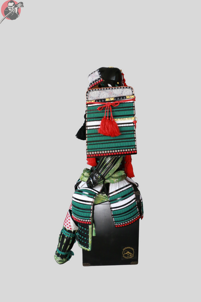 Muromachi Hishi-Toji Samurai Armour – view 3