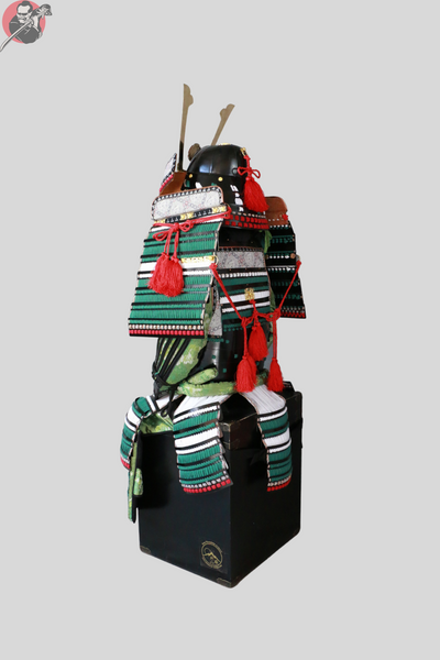 Muromachi Hishi-Toji Samurai Armour – view 4