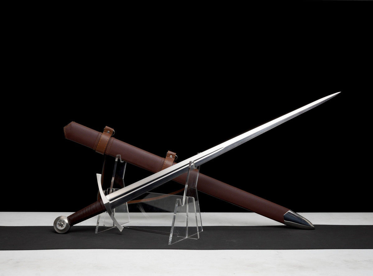 Iron Crown Longsword – Knightly Arming Sword – view 4