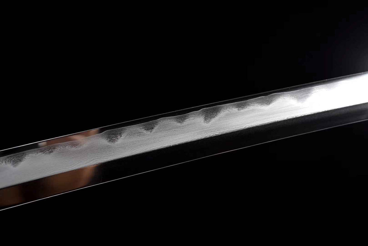 Dentō 伝統 Katana — Damascus and T10 Composite Steel – view 8