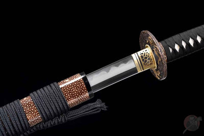 Dentō 伝統 Katana — Damascus and T10 Composite Steel – view 6