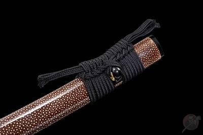 Dentō 伝統 Katana — Damascus and T10 Composite Steel – view 10