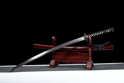 Ketsueki 血液 Katana — Red Saya, T10 Steel – view 5