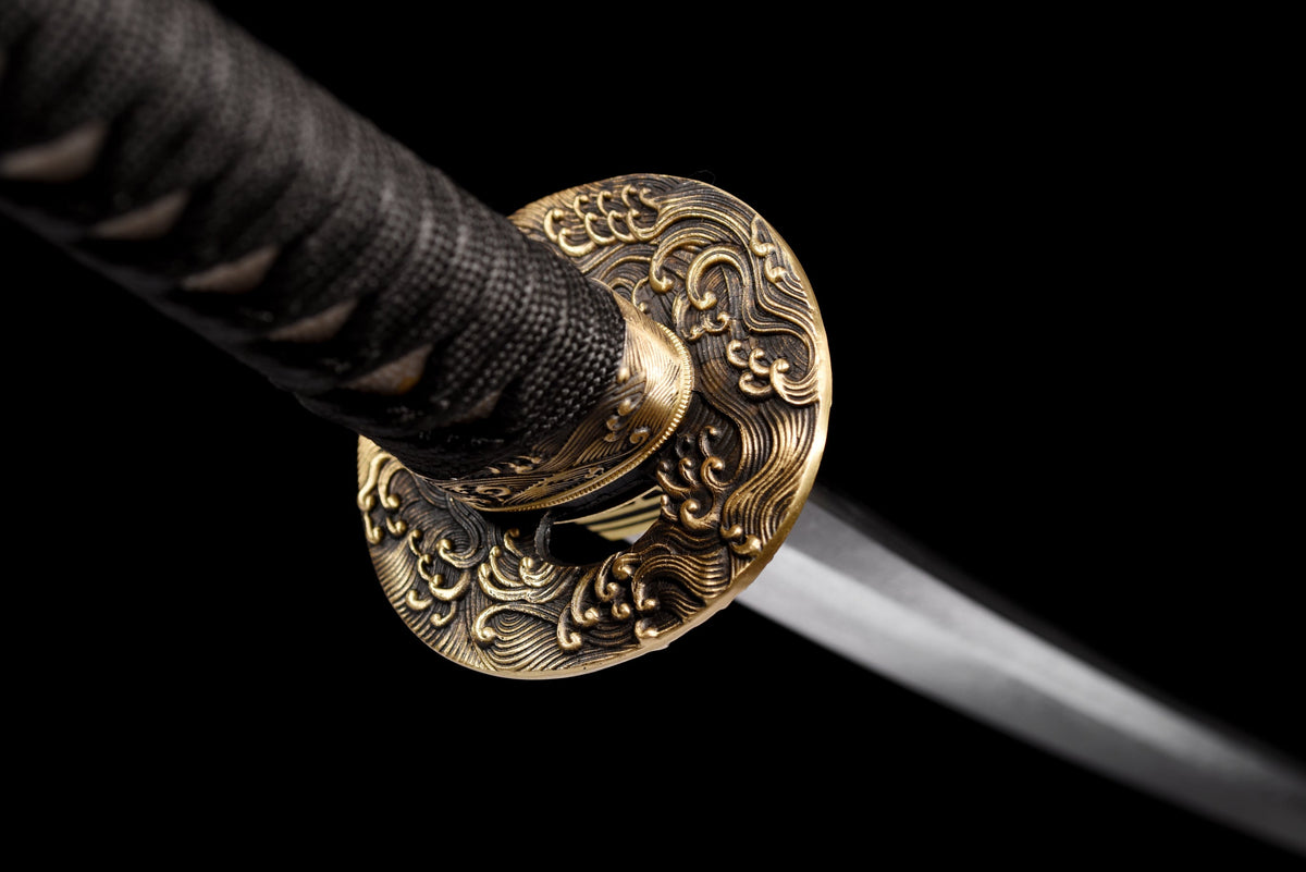 Katana Tatsu 竜 – Damascus Steel, Hand-painted Dragon Saya – view 11