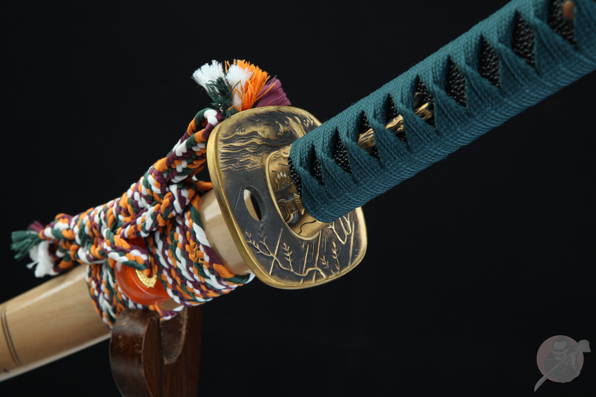 Katana Watatsumi 海神 – T10 Steel, Dragon Lacquered Saya – view 6