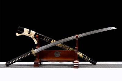 Kinryu Katana 金竜 – Damascus Steel, Gold Dragon Saya – view 3
