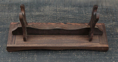 Mokuzai 木材 Katana Stand – Carved Hardwood Display – view 3