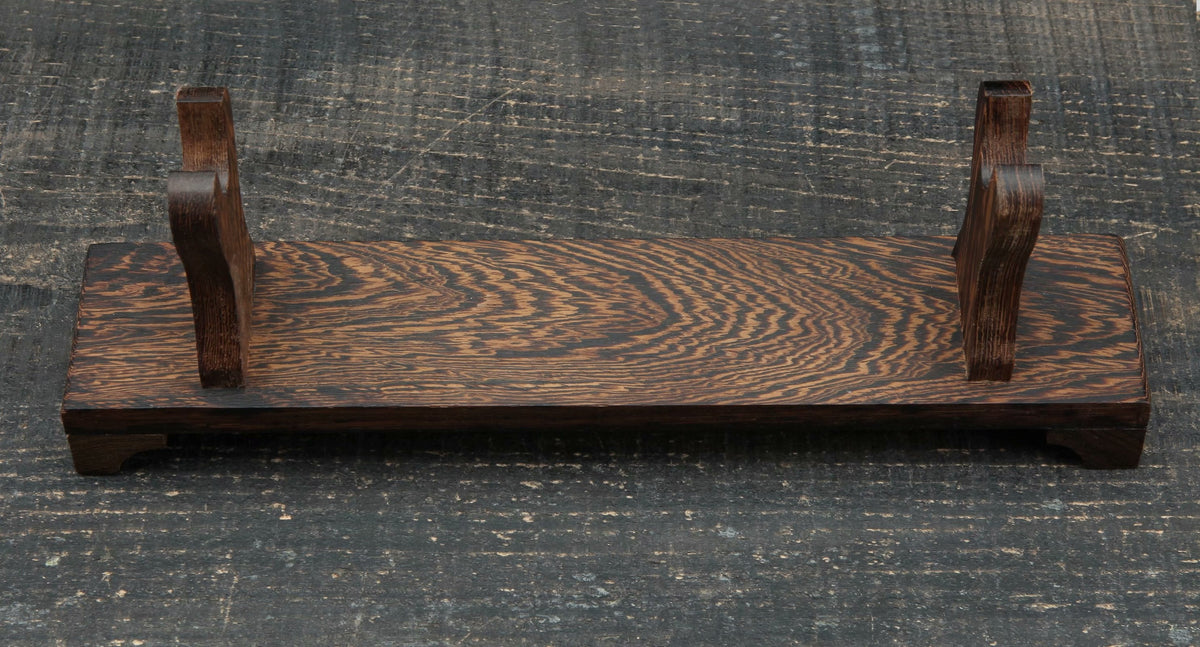Heiwa 平和 Katana Stand – Rosewood – view 3