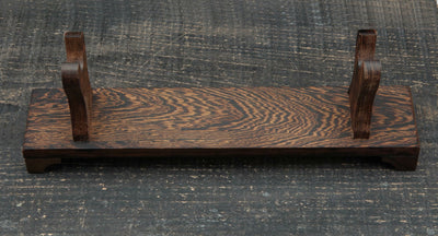 Heiwa 平和 Katana Stand – Rosewood – view 3