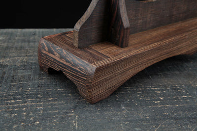 Mokuzai 木材 Katana Stand – Carved Hardwood Display – view 7
