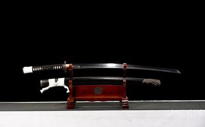 Shirokami 白狼 Katana – White Wolf Tsuba, T10 Steel – view 3