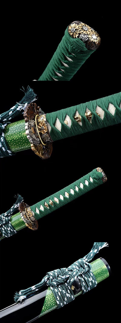 Kiku Wakizashi 菊 – Damascus Steel with Hamon, Chrysanthemum Tsuba – view 9