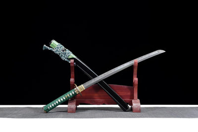 Kiku Wakizashi 菊 – Damascus Steel with Hamon, Chrysanthemum Tsuba – view 3