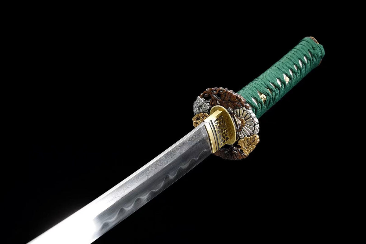 Kiku Wakizashi 菊 – Damascus Steel with Hamon, Chrysanthemum Tsuba – view 8